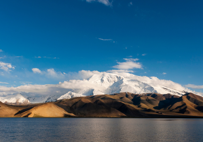 อัลมาตี้ (Almaty) อัลมาตี้ (Almaty)